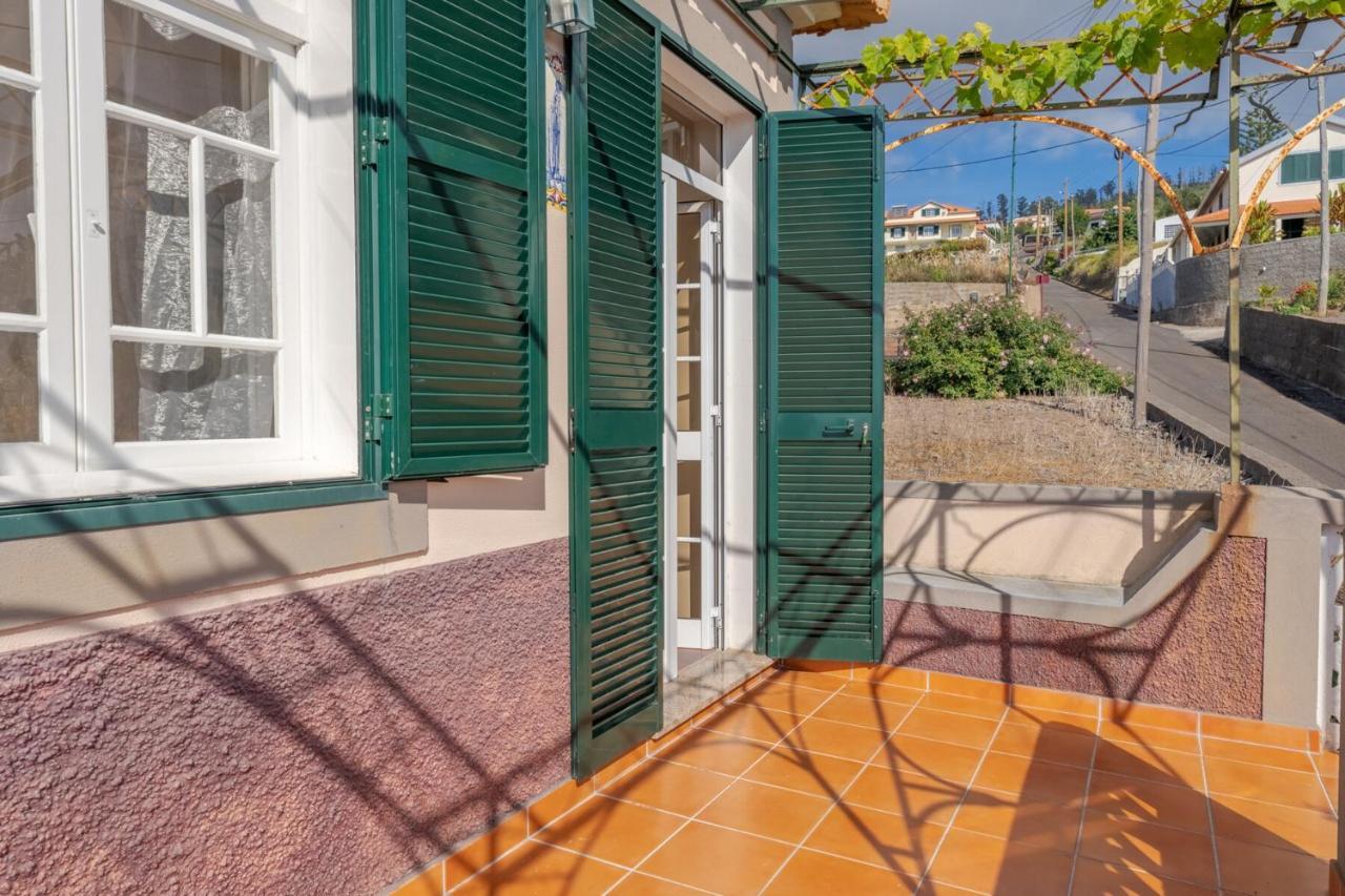 Cozy Villa Flora By Hr Madeira Estreito Da Calheta Buitenkant foto